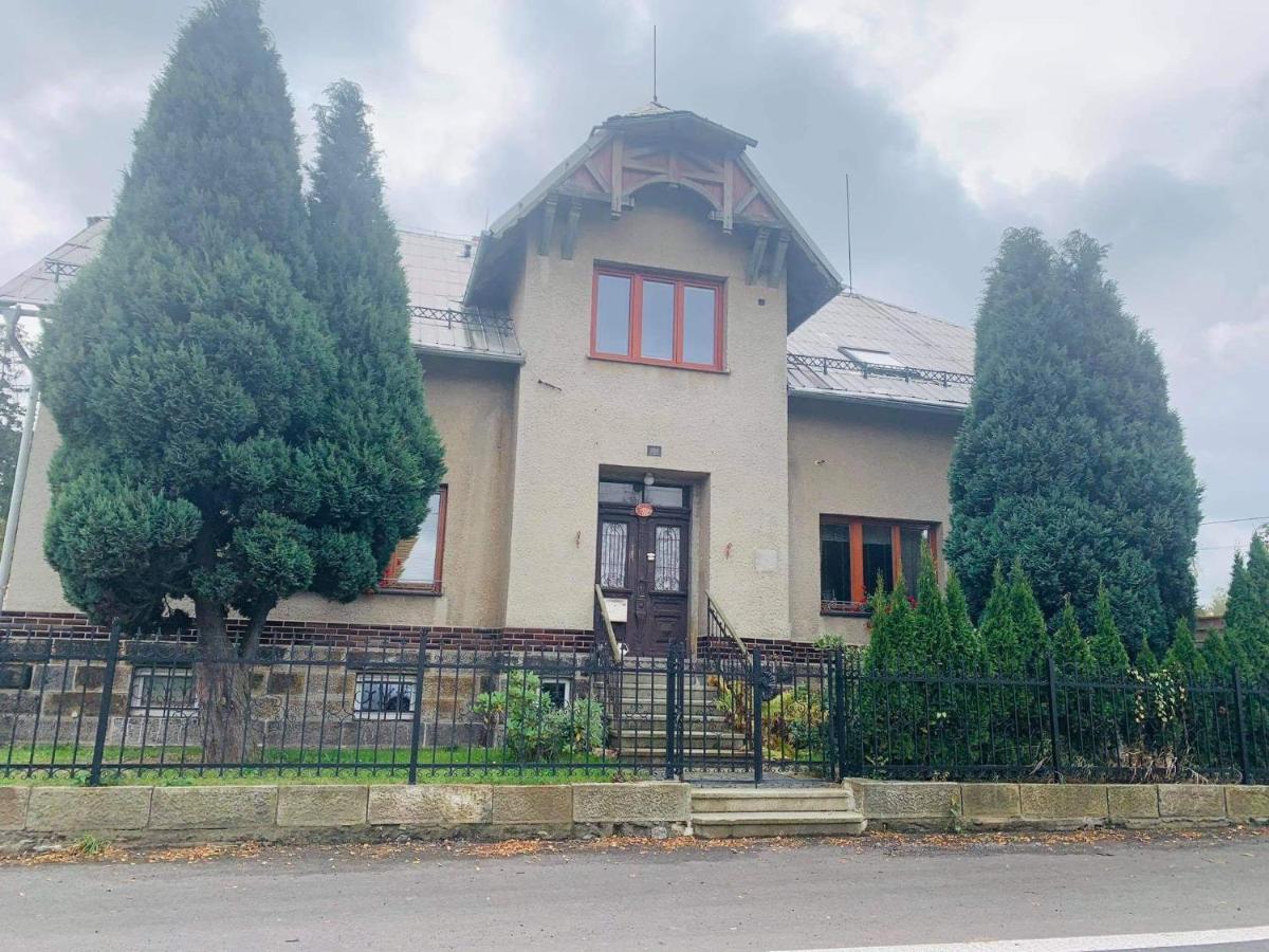 Penzion U Lastuvku Šluknov Exteriör bild